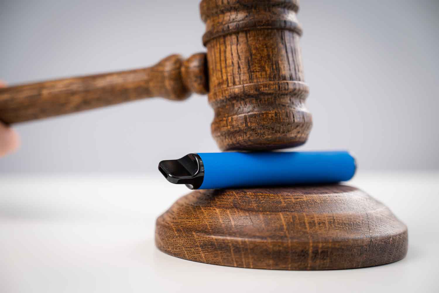 Medical Group Urges Action Against Vaping